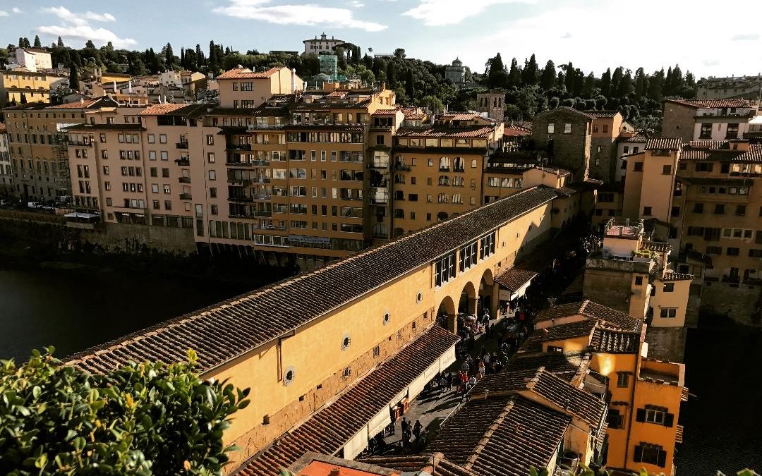 image from above ponte vecchio